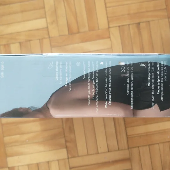 Shaver - Picture 2 of 3